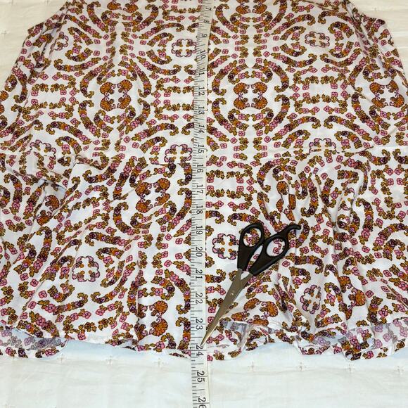 Cupcakes and Cashmere Peplum Tank Top Women's M | Pink Floral Peasant Style, EUC - Picture 10 of 11